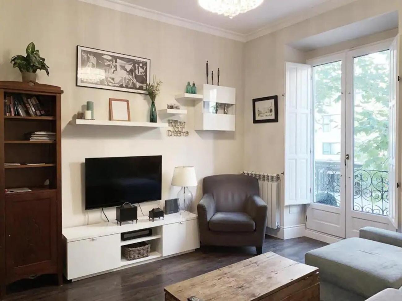 Apartamento Atocha Madrid Centro Ave Muy Grande Екстер'єр фото